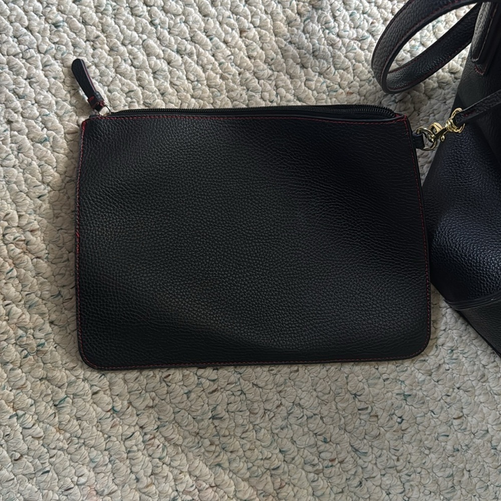 Tutilo Black Leather Tote Bag - Picture 6 of 9
